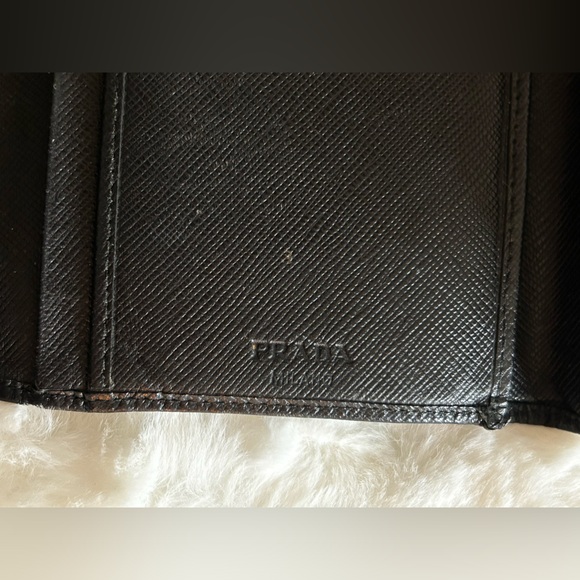 Authentic PRADA double snap long leather black wallet - Picture 7 of 16